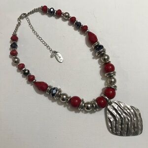 Jules L Silver Tone Hammered Pendant Red Gray Acrylic Beads 16 inches